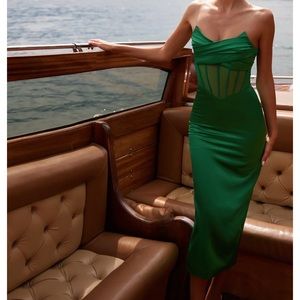 Giovanna dress from Alamour the Label with tags still on.  Size L (8-10)